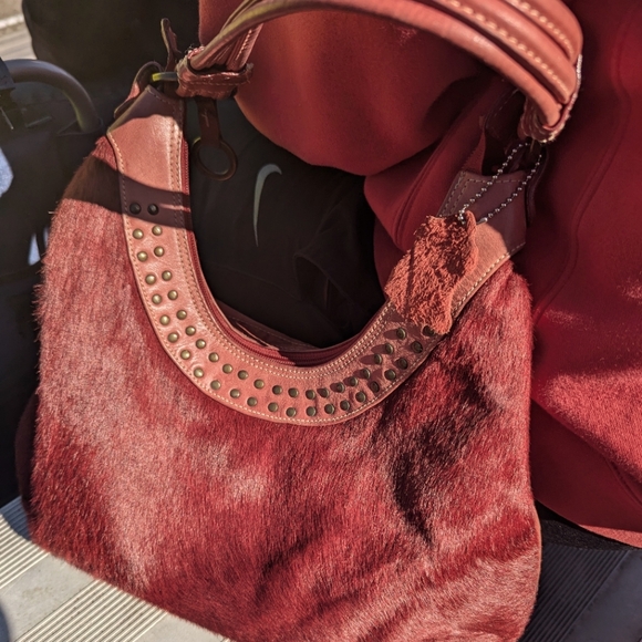 Purse - Picture 1 of 2